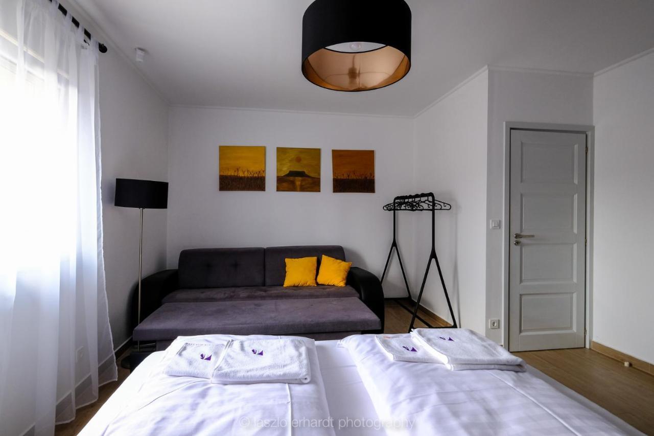 Ciprus Porta Apartmanok Balatonkenese Exterior foto